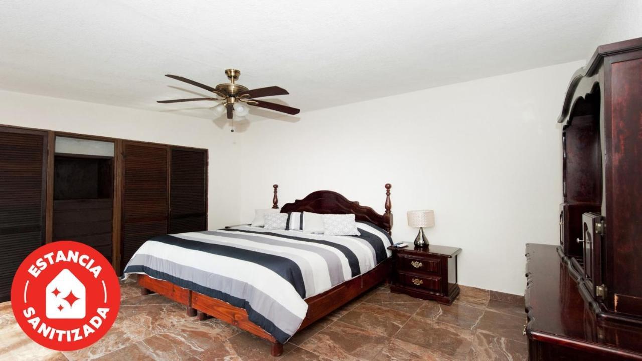 Econosuites מונטריי מראה חיצוני תמונה