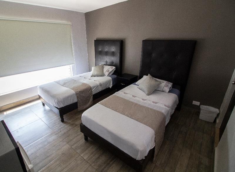 Econosuites מונטריי מראה חיצוני תמונה